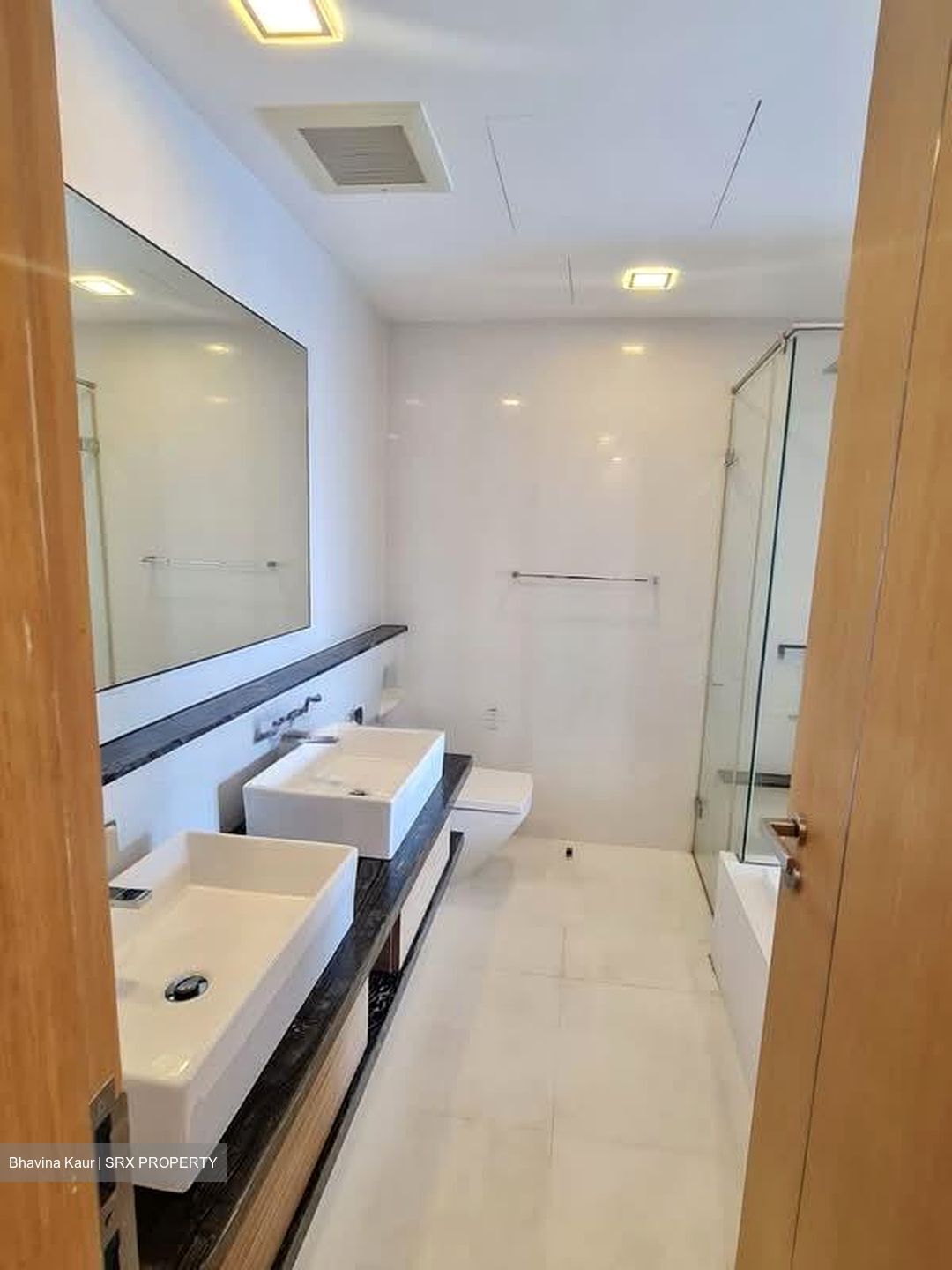Marina Bay Residences (D1), Condominium #558260051